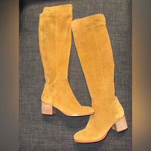 Women's Tan Suede Knee-High Boots